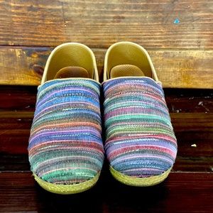 Dansko‘s nursing shoes size 38 or 7.5